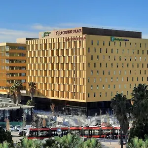 Holiday Express - - Grand Arenas By Ihg Hotel